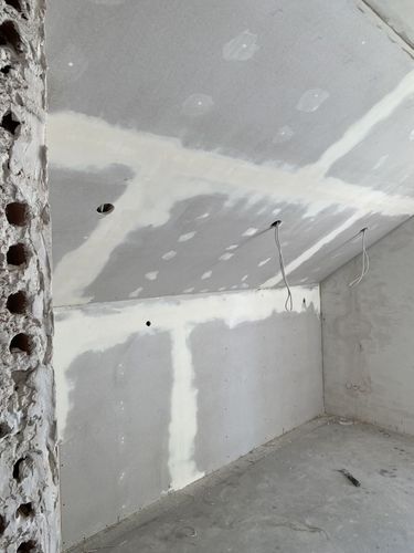 Leitungen im Boden