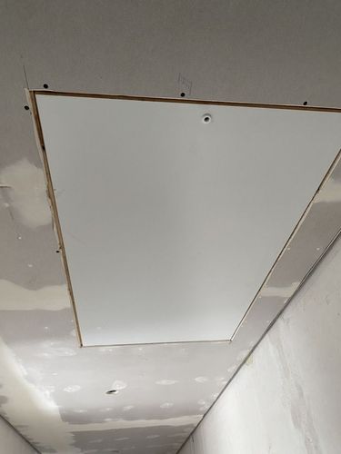 Trockenbau Spachtelarbeiten - glatte Oberflächen